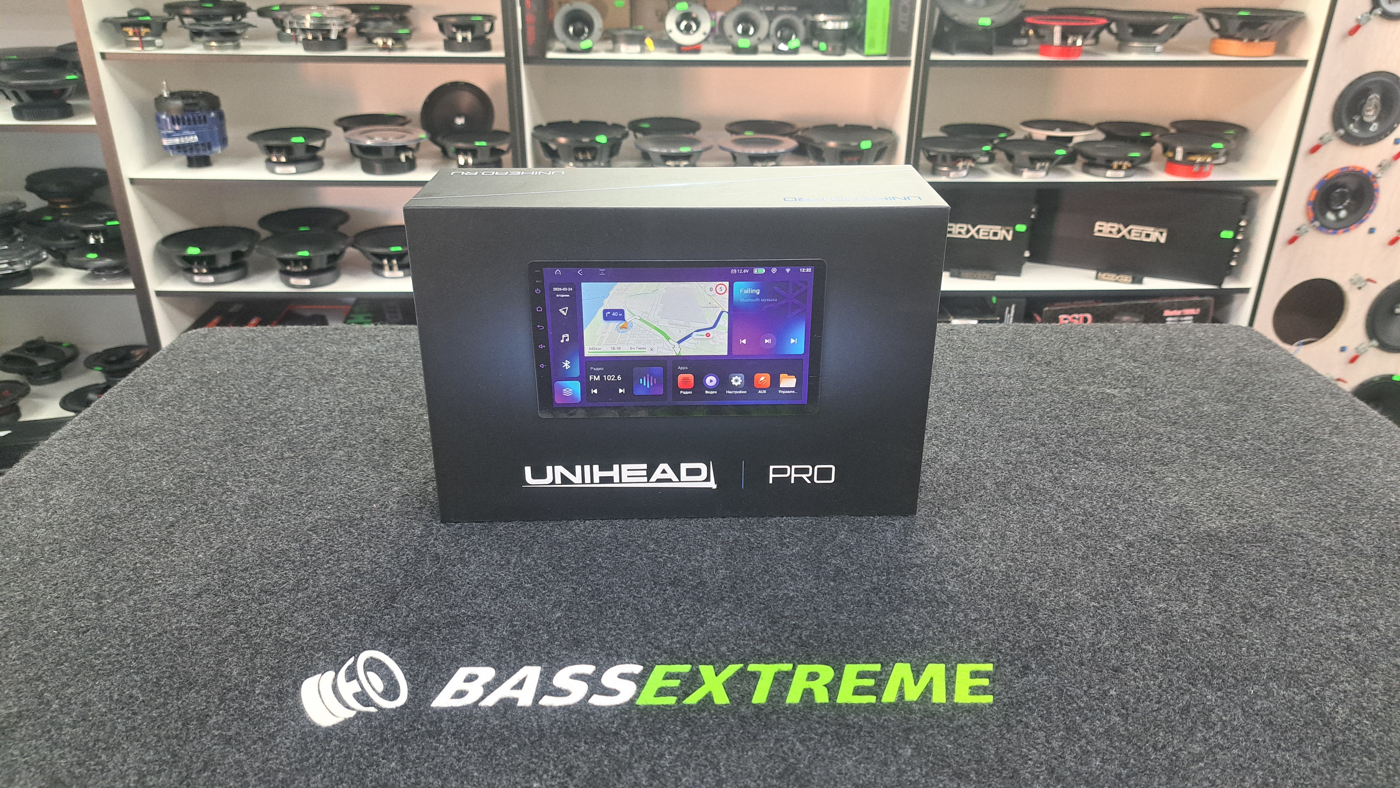 Unihead PRO 9" 4/64GB Мультимедийная система